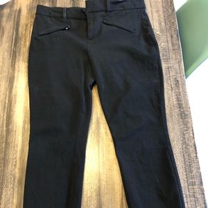 Gap signature skinny ankle pants petite. Slightly worn work pants. 23.5” inseam.